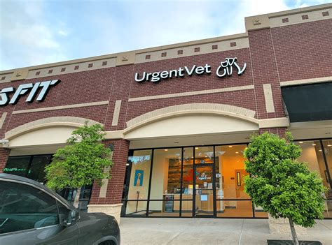 vet the woodlands tx.
